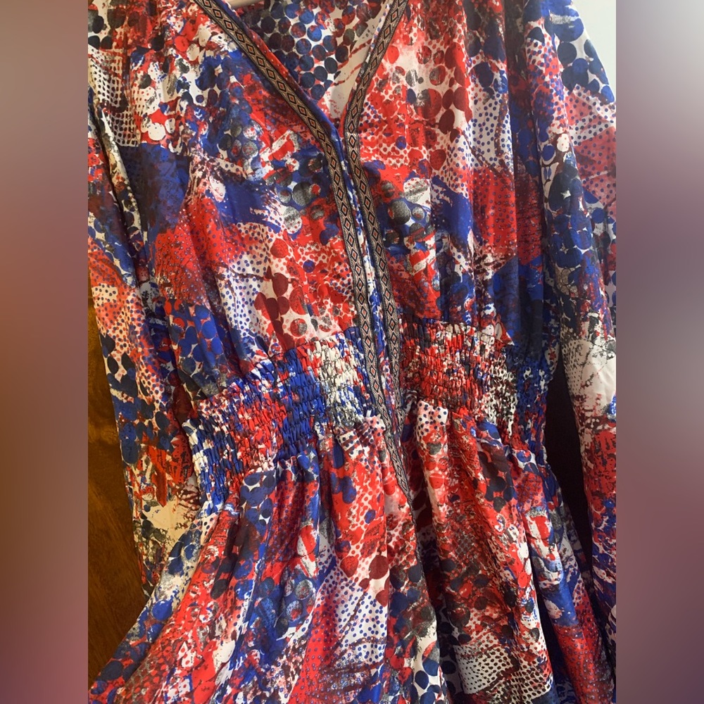 Extremely long Maxi dress. Good for size M, L and XL. Worn once to a work party.